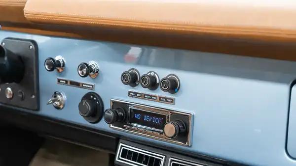1975 Classic Ford Bronco_21 Interior
