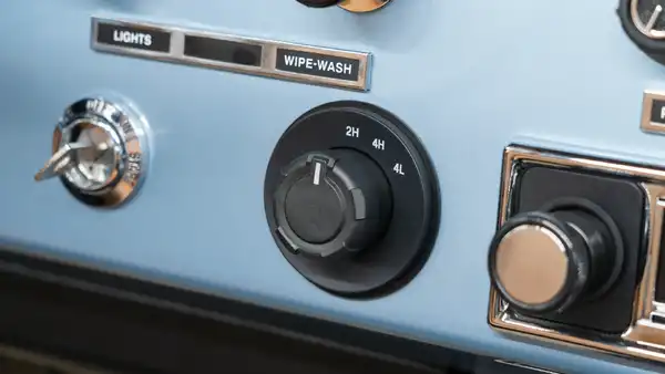 1975 Classic Ford Bronco_22 Interior
