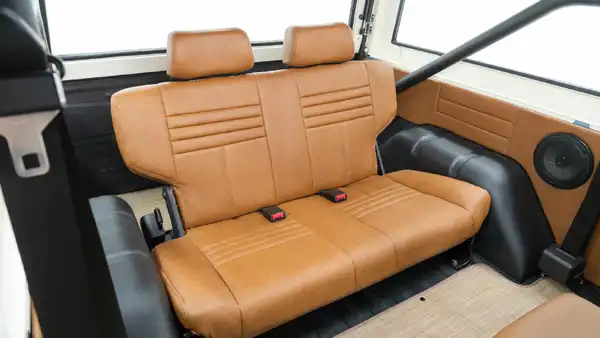 1975 Classic Ford Bronco_16 Rear Interior