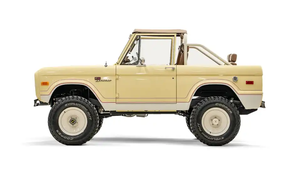 1969 Yellow Ford Bronco Ranger_2 Drivers Side 