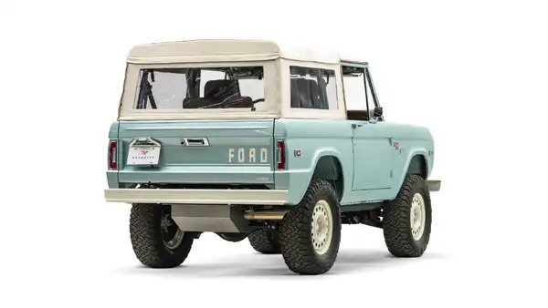 1974 Classic Ford Bronco_10 Passenger Side Rear