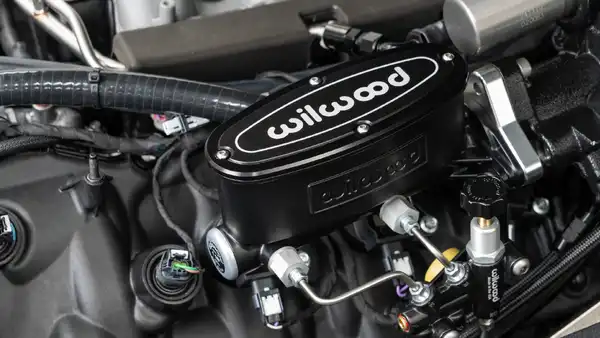 Web Prep 2024_28 V8 Coyote Engine