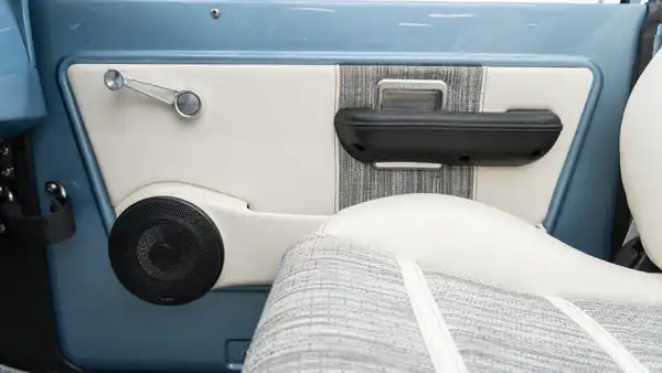 1970 Classic Ford Bronco_18 Interior