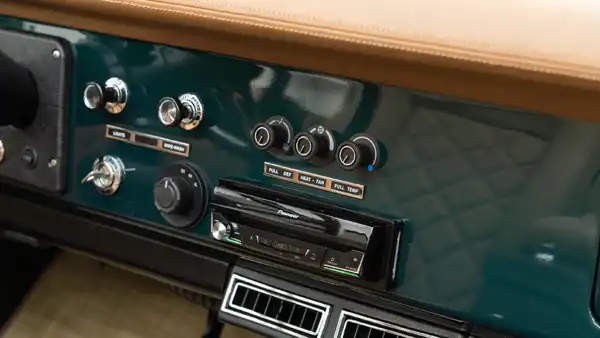 1977 Classic Ford Bronco_20 Interior