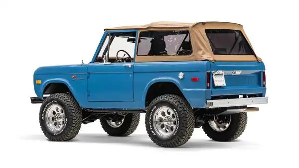 Web Prep 2026_Bronco_13 Driver Side Rear 3.4