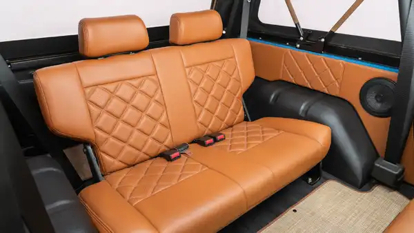 Web Prep 2026_Bronco_22 Rear Interior
