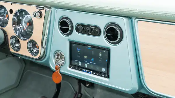 Web Prep 2026_Bronco_18 Interior