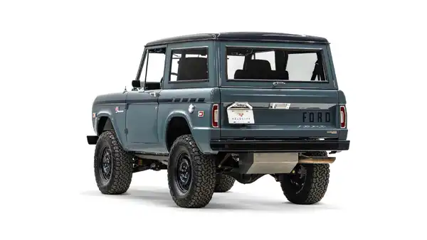 1975 Classic Ford Bronco_12 Driver Side Rear