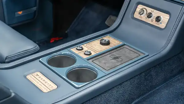 1975 Classic Ford Bronco_20 Interior