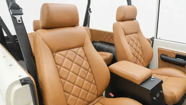 1974 Classic Ford Bronco_19 Passenger Side Interior