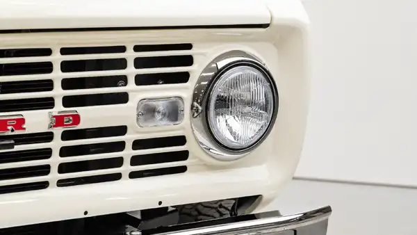 1974 Classic Ford Bronco_24 Exterior 