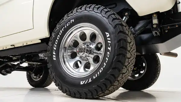 1974 Classic Ford Bronco_30 Exterior