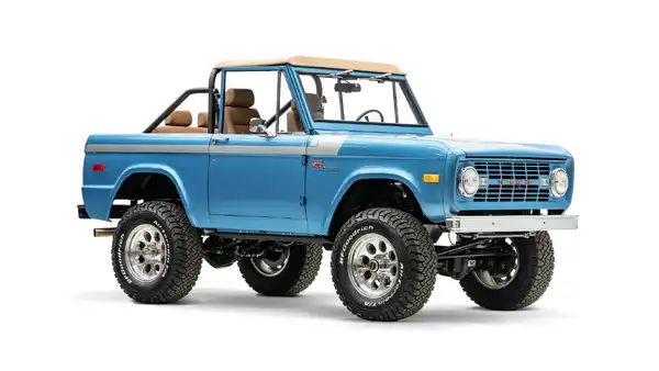 1970 Classic Ford Bronco_7 Passenger Side Front  3.4