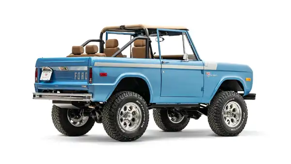 1970 Classic Ford Bronco_9 Passenger Side Rear 3