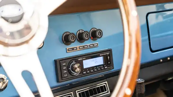 1970 Classic Ford Bronco_16 Interior