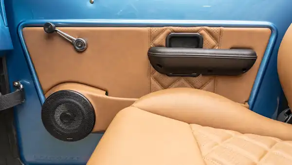 1970 Classic Ford Bronco_18 Interior