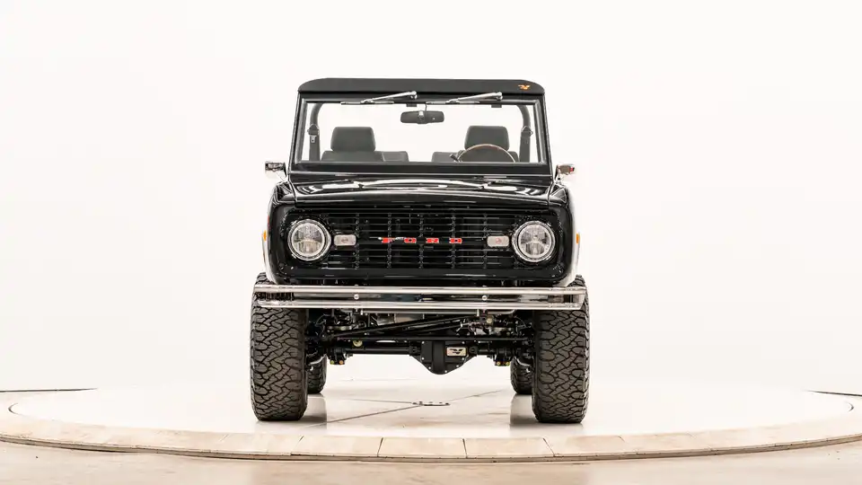 1972 Classic Ford Bronco_5 Front