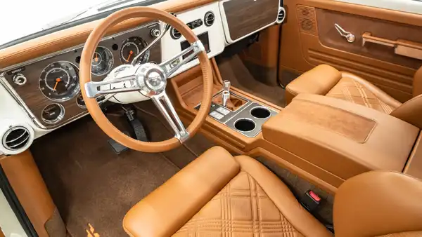 1971 Classic Chevy K5 Blazer_14 Driver Side Interior