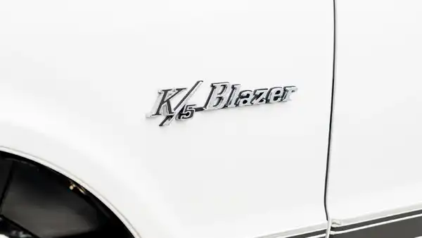 1971 Classic Chevy K5 Blazer_26 Exterior 