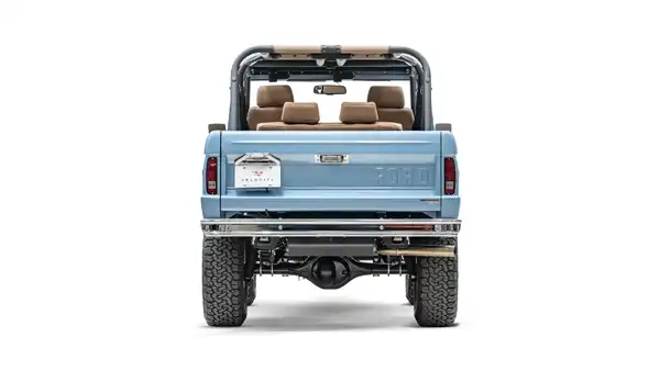 1975 Classic Ford Bronco_11 Rear Tailgate