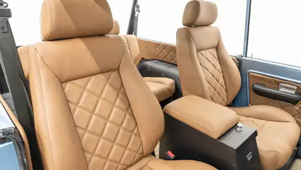 1975 Classic Ford Bronco_19 Passenger Side Interior