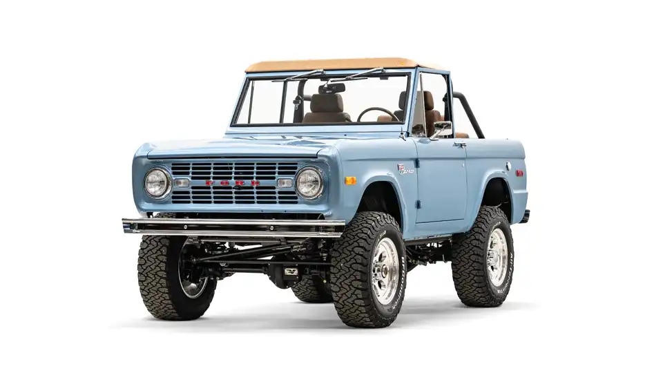 1971 Classic Ford Bronco_4 Drivers Side Front 
