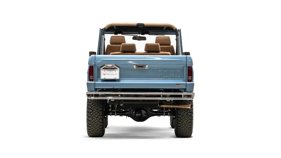 1971 Classic Ford Bronco_11 Rear Tailgate