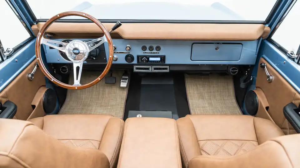 1971 Classic Ford Bronco_14 Driver Side Interior