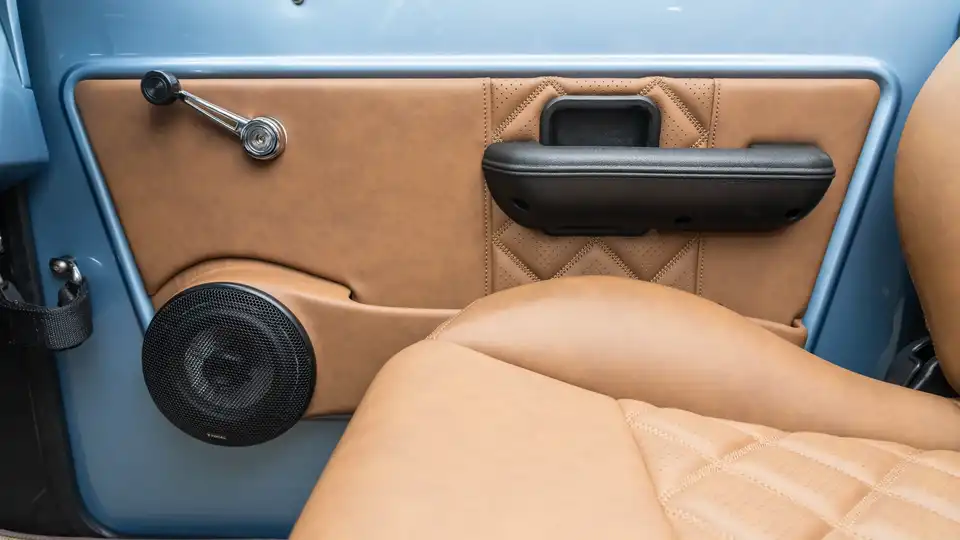 1971 Classic Ford Bronco_18 Interior