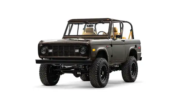 1975 Classic Ford Bronco_4 Drivers Side Front 