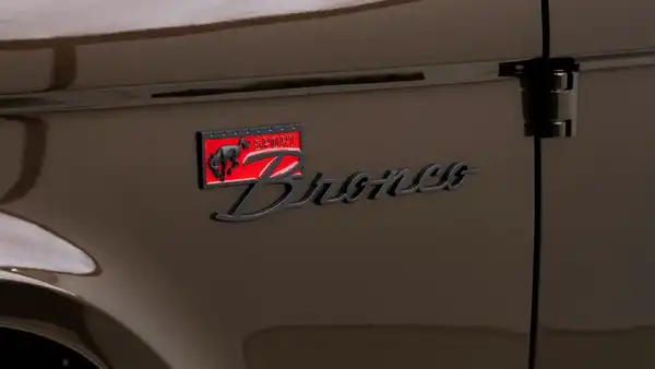 1975 Classic Ford Bronco_26 Exterior 