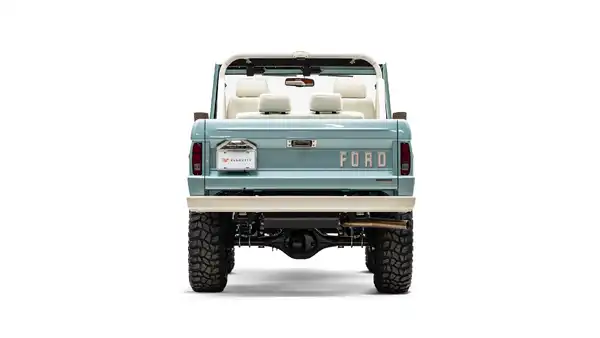 1976 Classic Ford Bronco_11 Rear Tailgate