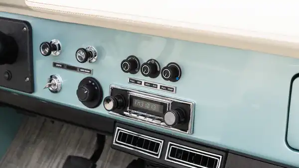 1976 Classic Ford Bronco_20 Interior