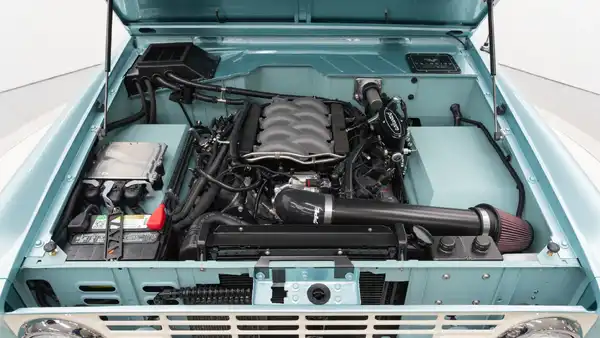 1976 Classic Ford Bronco_33 5.0L Ford Coyote Engine