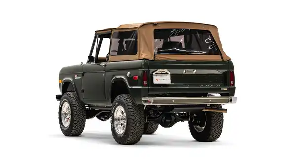 1974 Classic Ford Bronco_12 Driver Side Rear