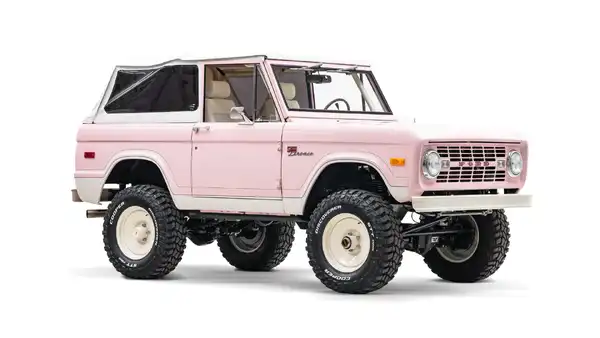 1968 Classic Ford Bronco_7 Passenger Side Front  3.4