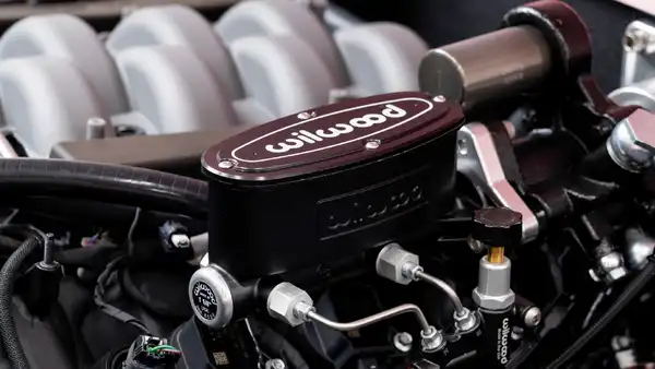 1968 Classic Ford Bronco_35 Engine Bay
