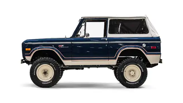 1968 Classic Ford Bronco_2 Drivers Side 