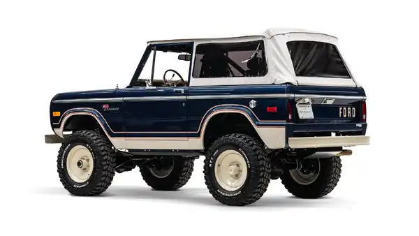 1968 Classic Ford Bronco_13 Driver Side Rear 3.4