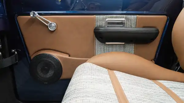 1968 Classic Ford Bronco_17 Interior