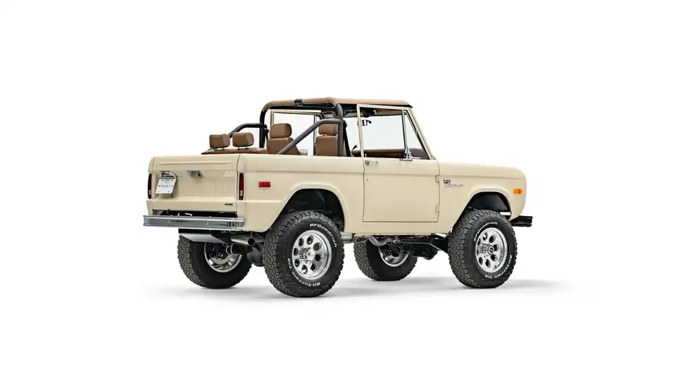1974 Harvest Moon Classic Ford Bronco_9 Passenger Side Rear 3
