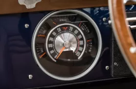 Velocity 1975 Blue Ford Bronco_15 Dakota Digital Gauges