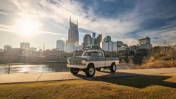 Post Malone's Classic Ford F250 Highboy__Lifestyle Copy 3