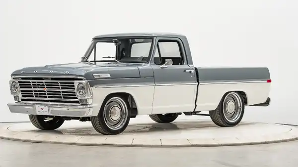 1967 Velocity Street Series Ford F100_3 Drivers Side Front 3.4