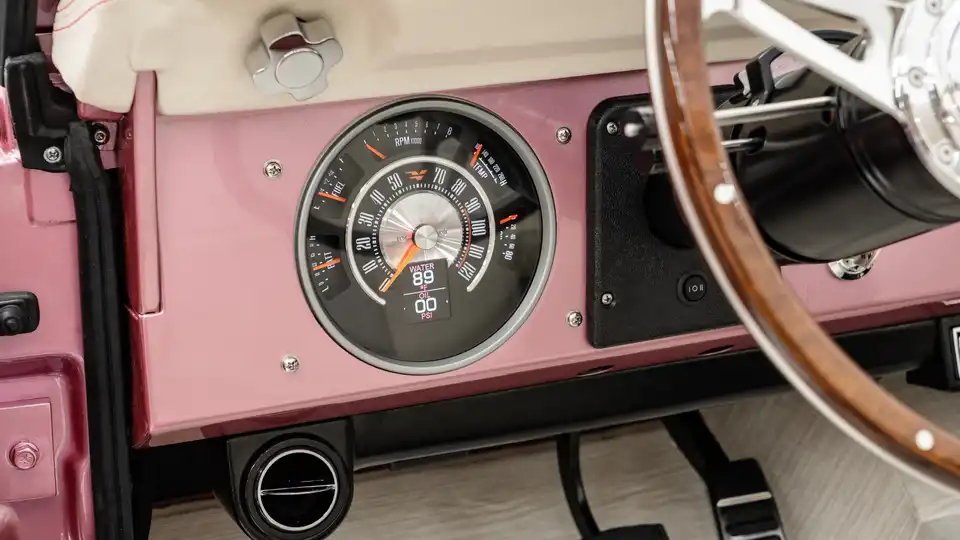 1971 Ford Bronco For Sale_15 Dakota Digital Gauges