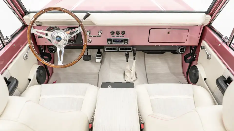 1971 Ford Bronco For Sale_17 Front Interior