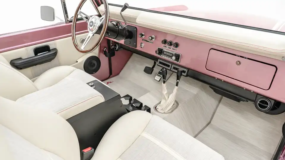 1971 Ford Bronco For Sale_18 Passenger Side Interior