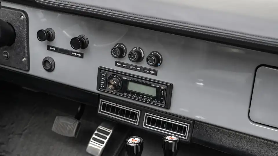 1966 Ford Bronco For Sale_20 Interior