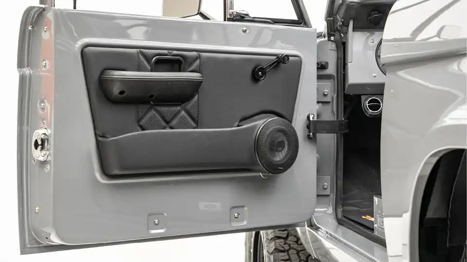 1966 Ford Bronco For Sale_21 Interior