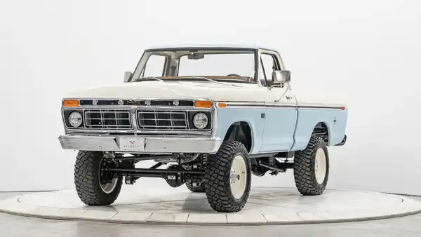 1976 Ford F150 For Sale_4 Drivers Side Front 